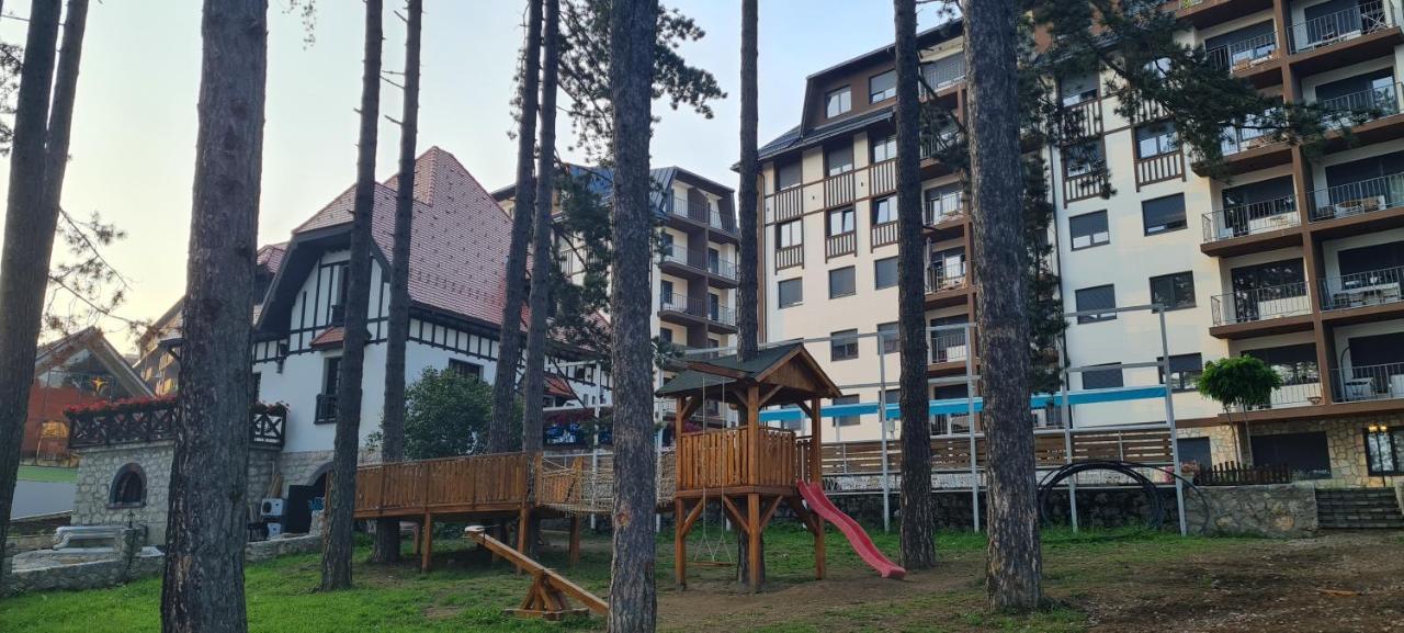 Plava Zvezda U Kompleksu Titova Apartment Zlatibor