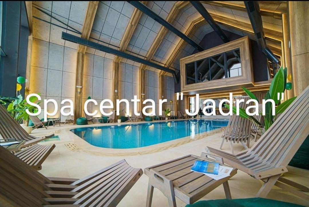 Plava Zvezda U Kompleksu Titova Apartment